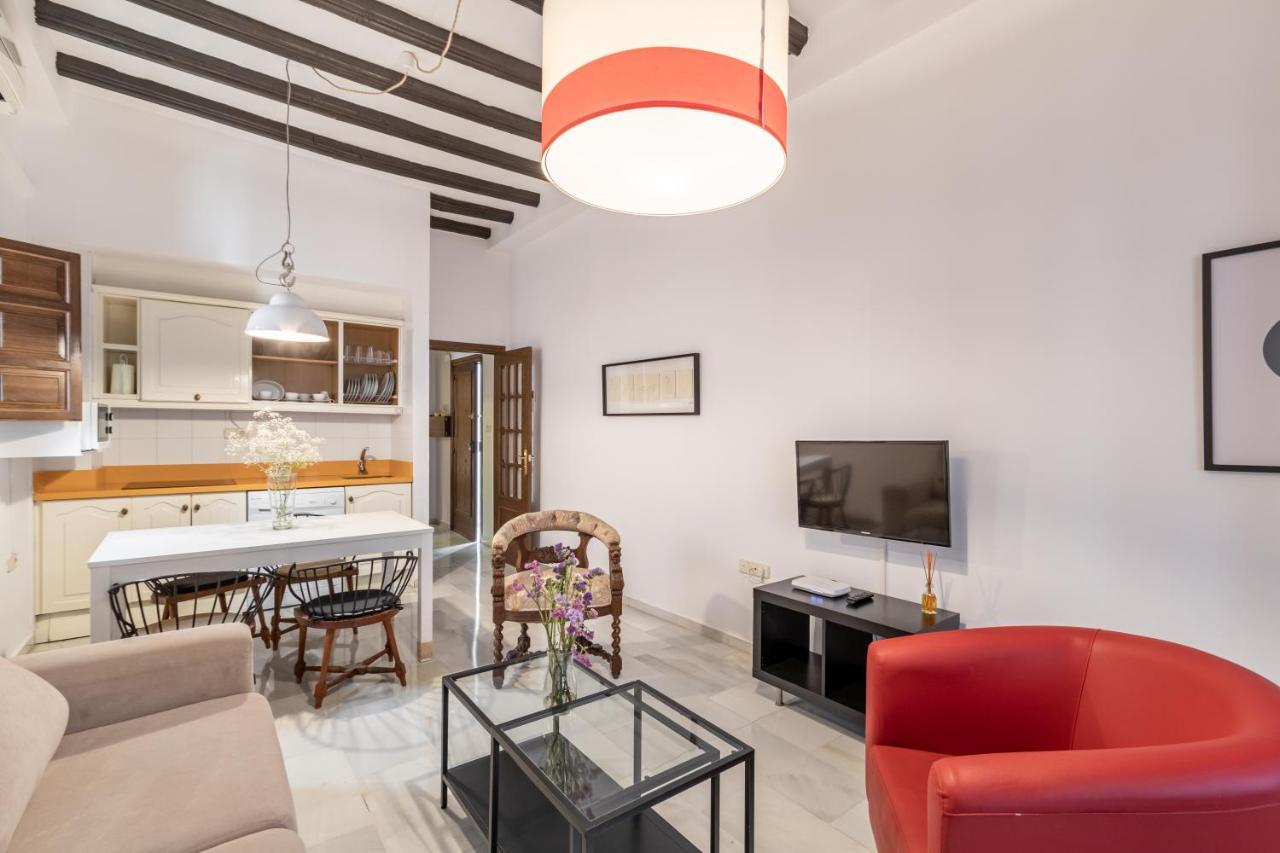 Bns Dauro Suites Гранада Экстерьер фото