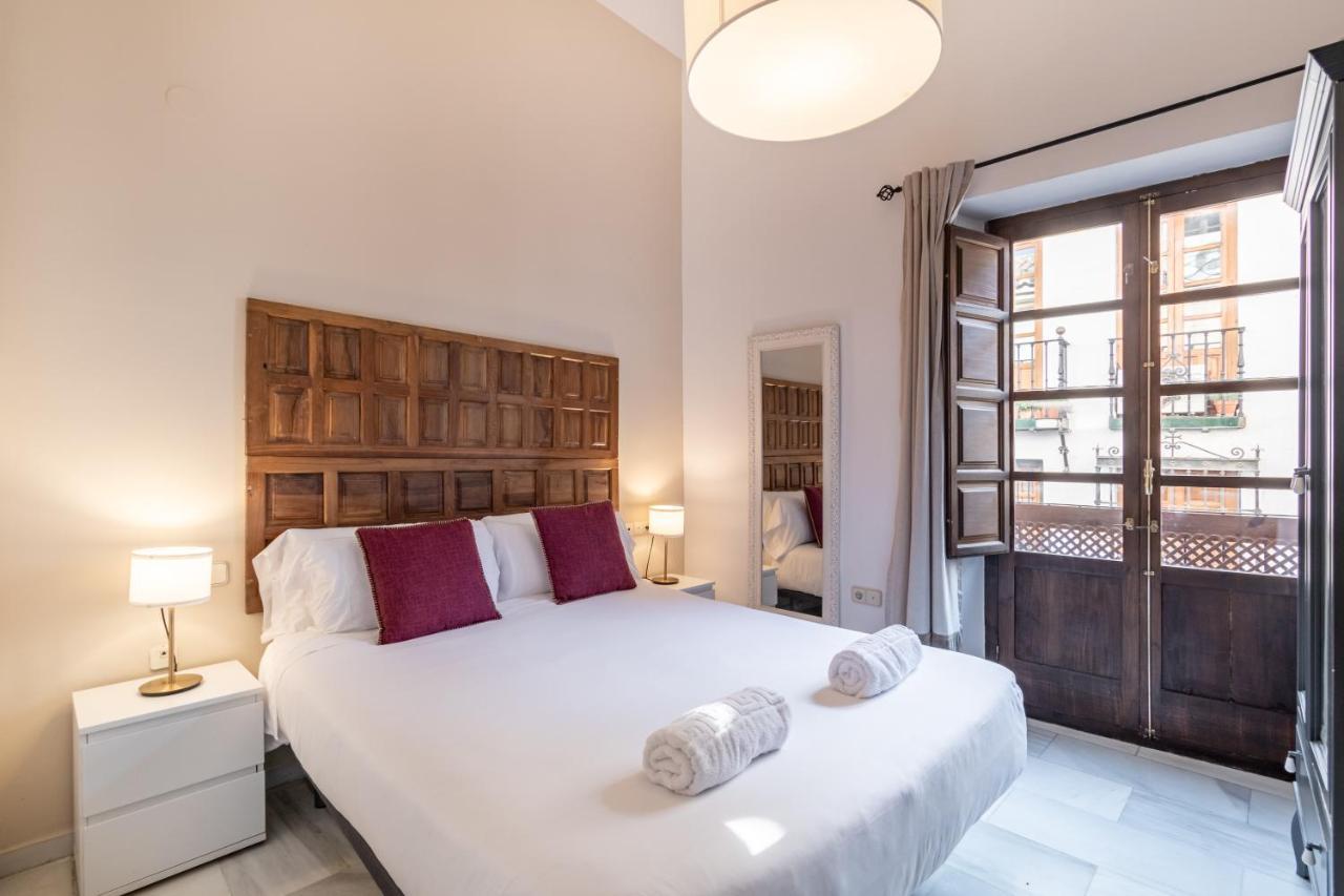 Bns Dauro Suites Гранада Экстерьер фото
